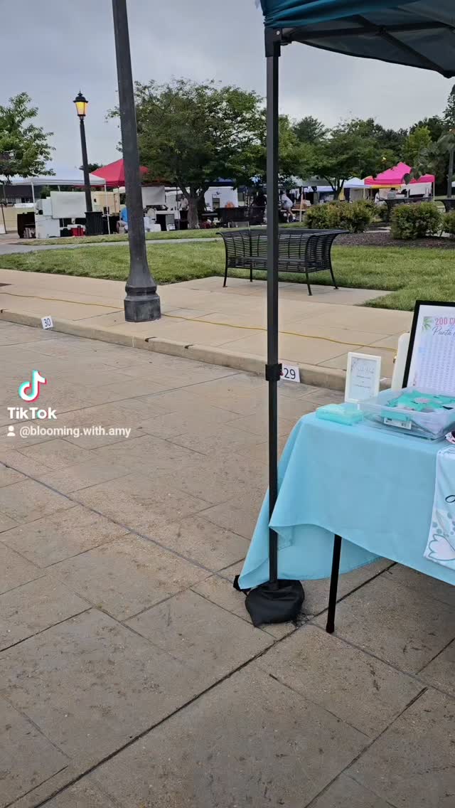 Head on over to the Wildwood Farmers Market to get linx'd. I will be here until noon today (Saturday 8/1). So stop on by to get your permanent jewelry fix and get entered to win my August giveaway! #permanentjewelryexperience #permanentjewelry #permanentbracelet #permanentanklet #permanentnecklace